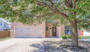 This home is under contract in the Meadows of Georgetown neighborhood, and has a $320,000 asking price. (Courtesy Unlock MLS)