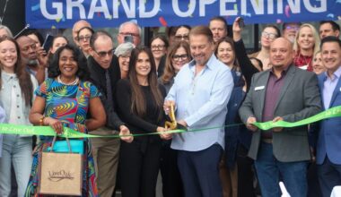 Officials celebrated the grand opening of Digestive and Liver Disease of San Antonio and Dia Health in Live Oak on Feb. 10. (Amira Van Leeuwen/Community Impact)