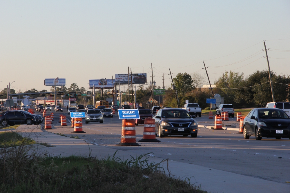 A two-part project will widen FM 1960 from a four-lane asphalt roadway to a six-lane divided concrete roadway. Pictured is FM 1960 under construction in November. (Wesley Gardner/Community Impact)