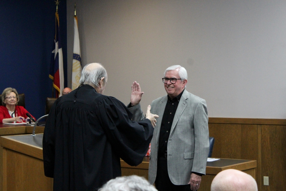 Mark Martin being sworn in to Humble City Council