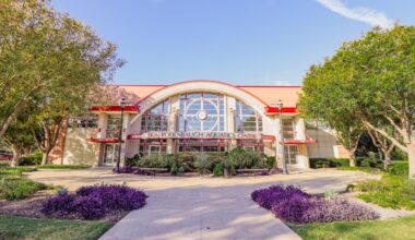the exterior of the Don Rodenbaugh Aquatics Center