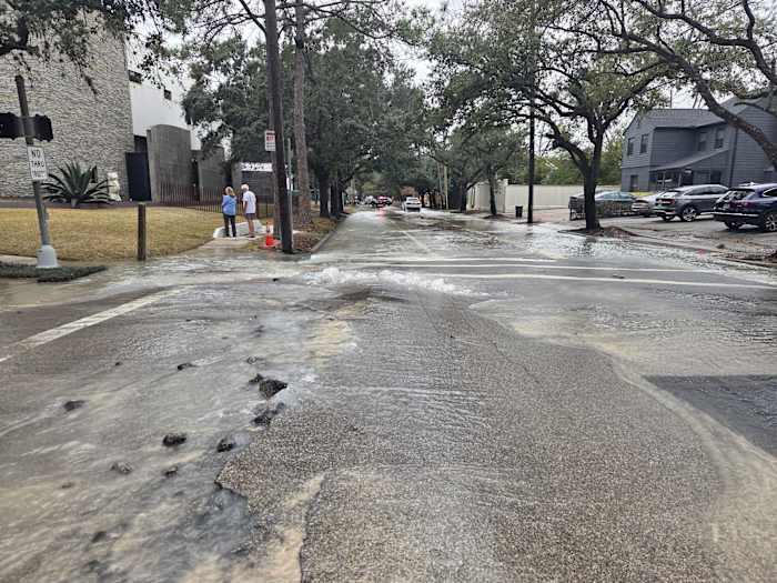 Police ask people to avoid area after water main break sends water gushing onto Bissonnet Street in SW Houston
