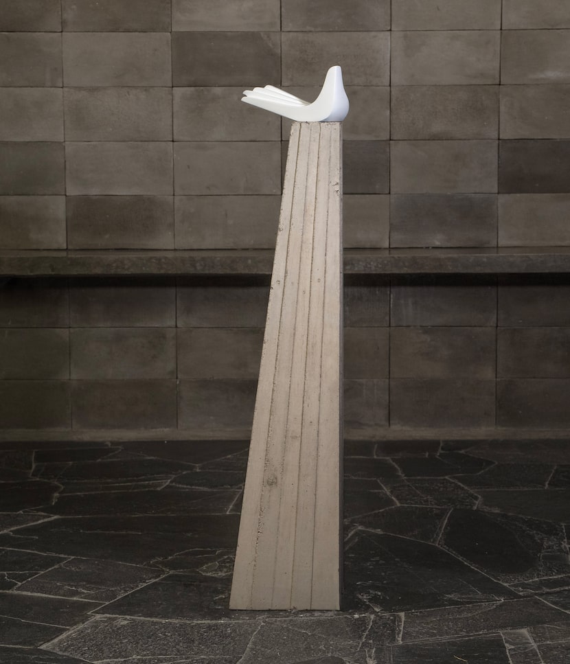 Pedro Reyes’ 2023 bronze-and-concrete work "Ahimsa" is a subtly poignant monument to peace.