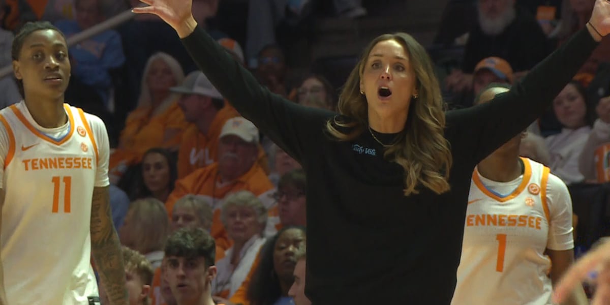 Lady Vols drop third straight game in upset loss against Texas A&M
