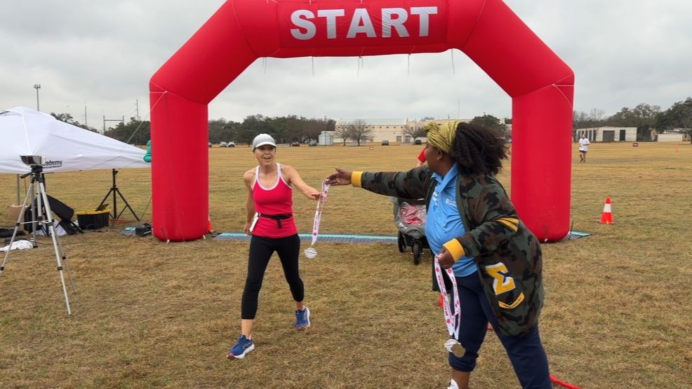 Cupid's Chase 5K (photo: Chikage Windler)