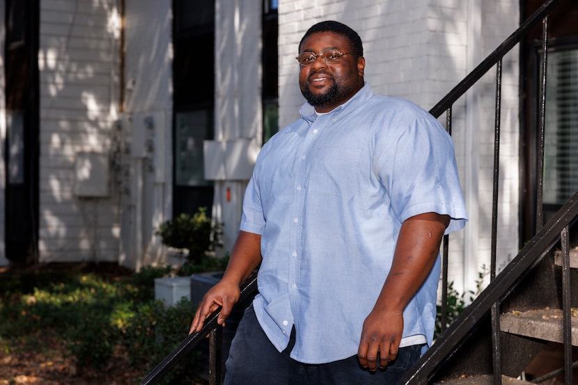 Johnathan Huell stands outside his apartment, Thursday, Oct. 2, 2025, in Arlington.