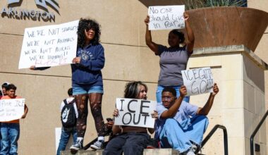 High school students protest ICE outside Arlington City Hall | City