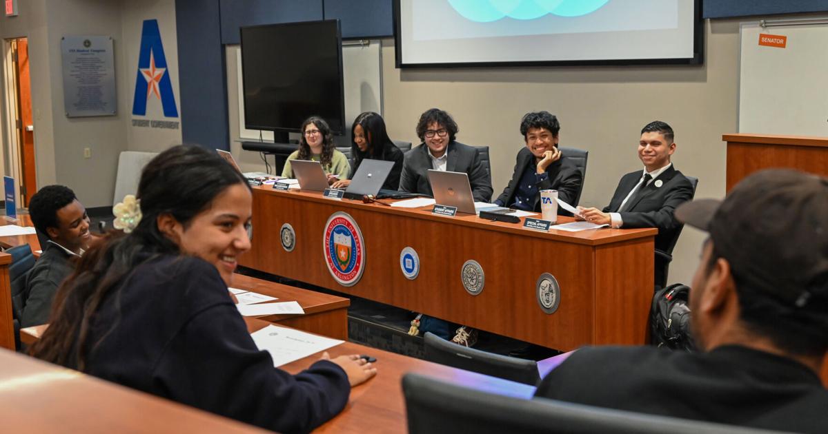 UTA Student Senate introduces resolution to support students with low GPAs | Student Governance