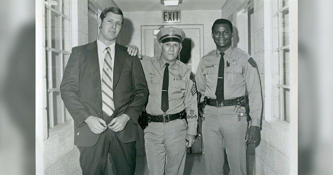 Arlington honors first Black police officer during sesquicentennial | North Texas