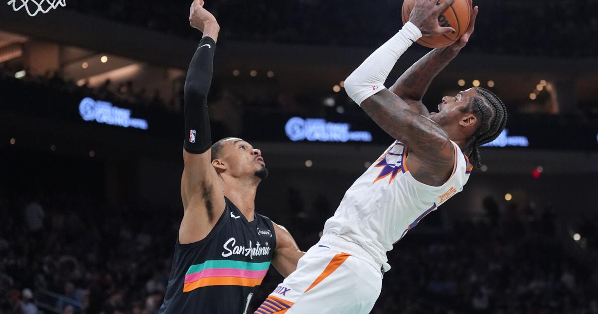 Spurs beat Suns 121-94 in Austin for their 7th straight win | Sports