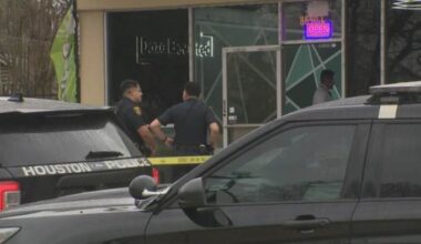 Man accused of killing Houston smoke shop owner charged with capital murder