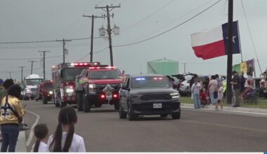 Aransas Pass couples celebrate enduring love at Saltwater Mardi Gras festival