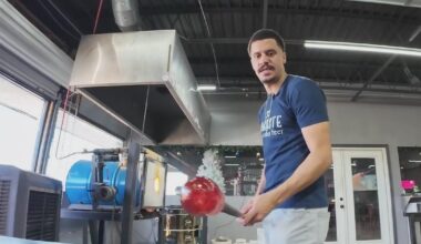 Arlington studio teaches visitors to craft heart‑shaped glass for Valentine’s Day