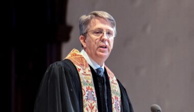 Leader of Highland Park United Methodist Church gives final sermon ahead of retirement