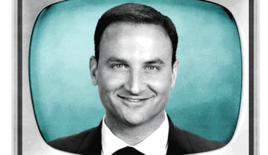 The Dallas late-night talk show host who’s not afraid to be fed pudding on-air