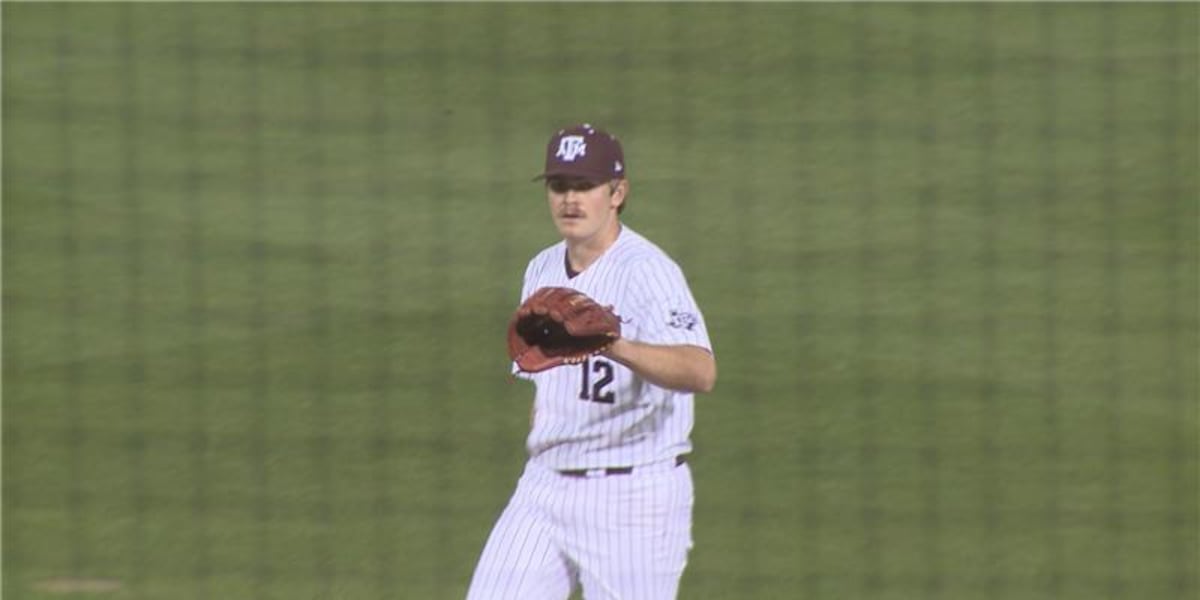 Texas A&M’s Josh Stewart makes key appearance in walk-off win over Penn