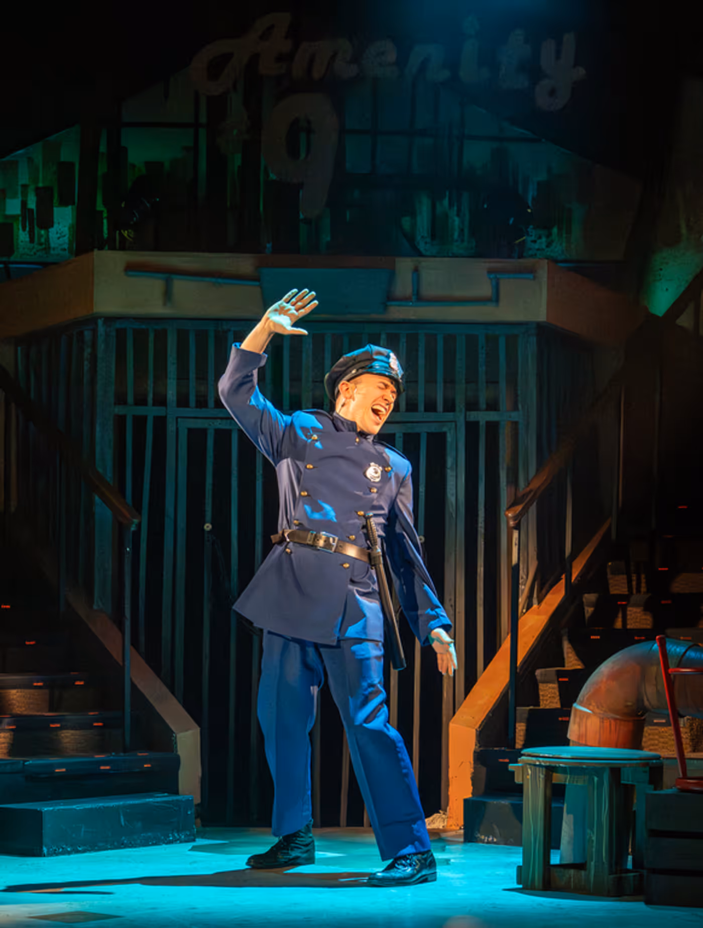 Review: URINETOWN at Mary Moody Northen Theatre  Image
