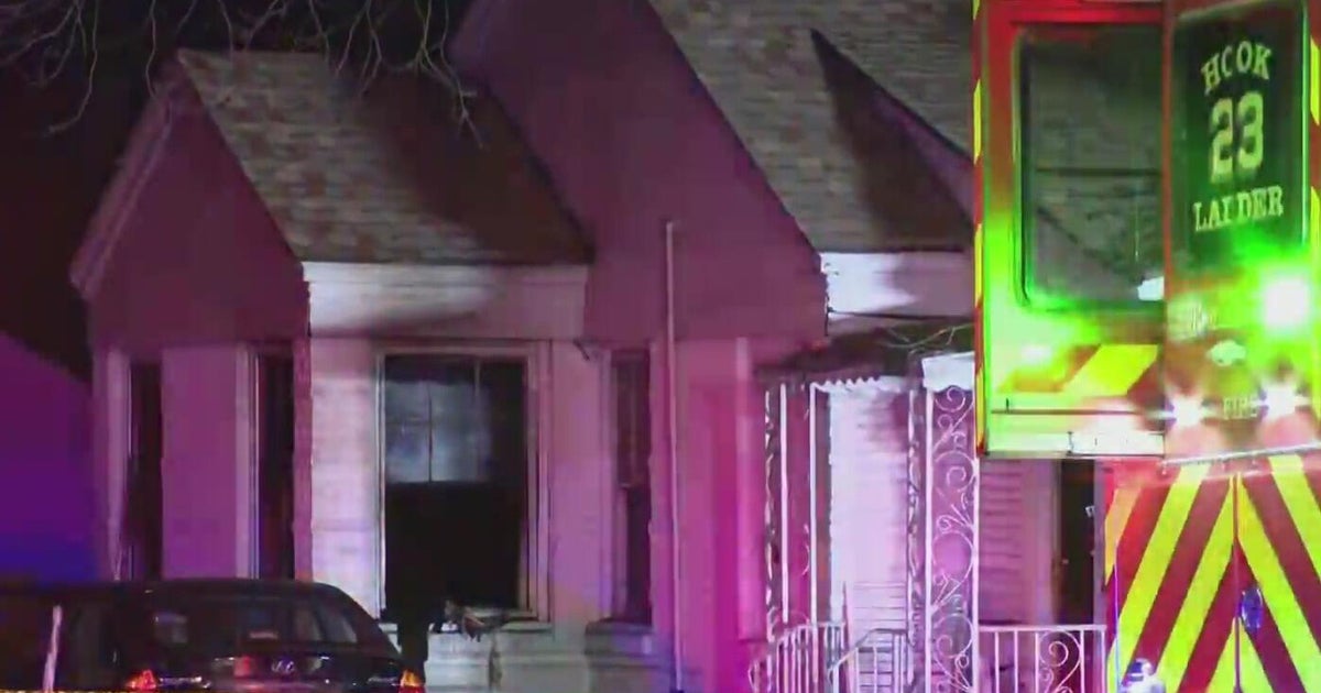 Man found dead inside home following Dallas house fire, officials say