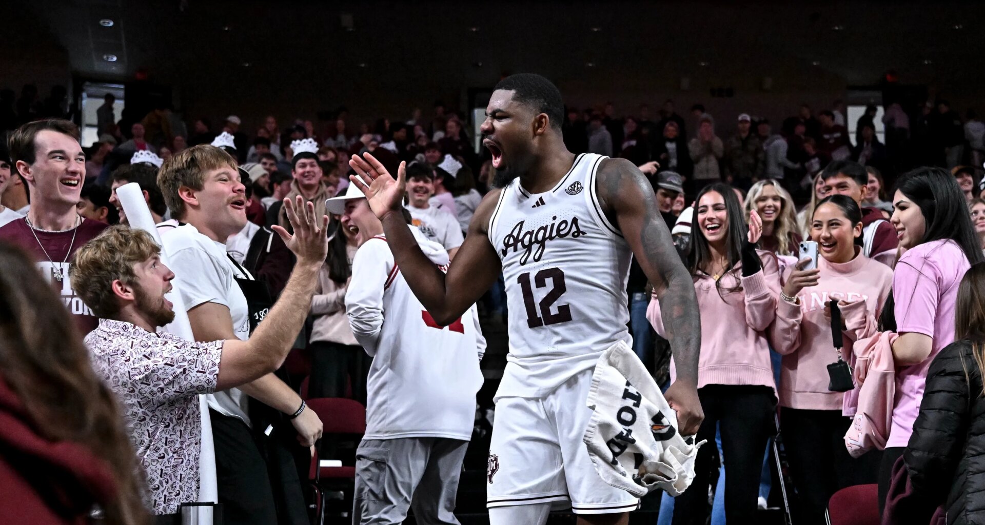 Updated SEC standings after Texas A&M's 92-77 road win over Georgia