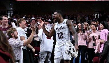 Updated SEC standings after Texas A&M's 92-77 road win over Georgia