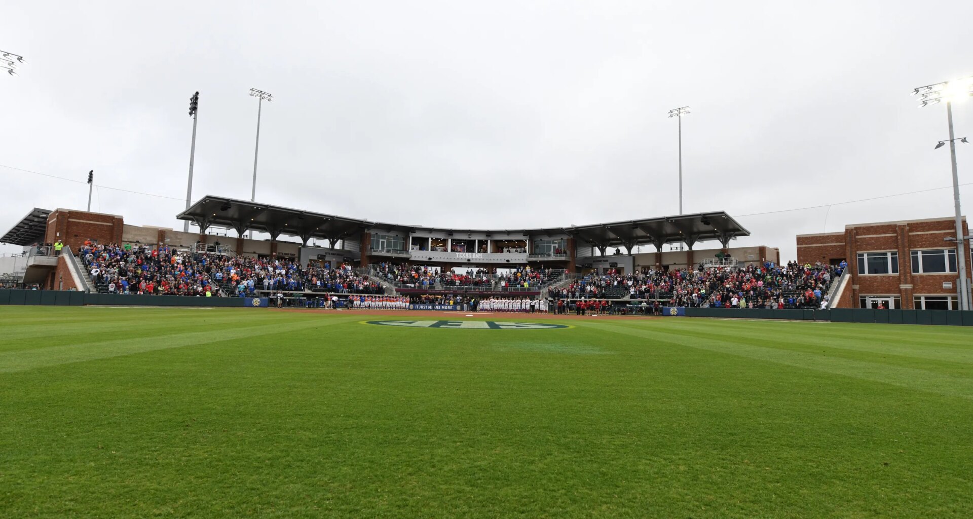 No.11 Texas A&M falls to No. 1 Texas Tech at Davis Diamond on Saturday