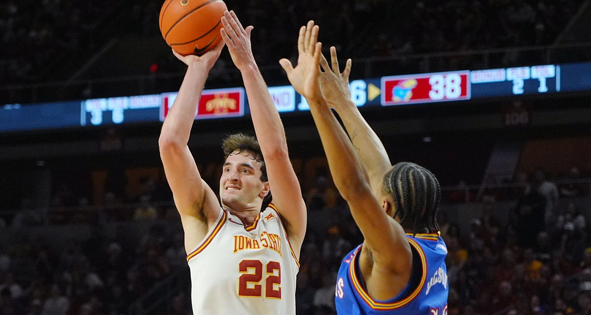 Houston at Iowa State odds, picks and predictions