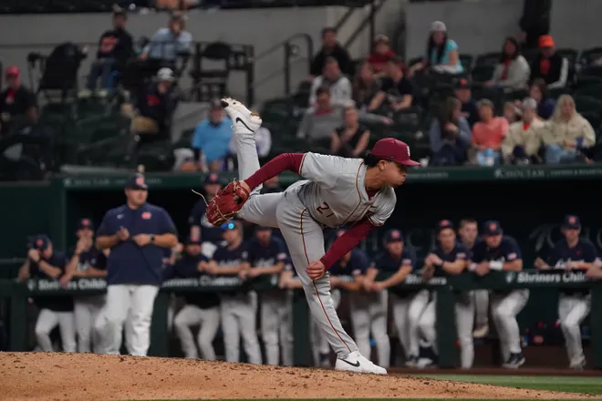 Feb 21, 2026; Arlington, TX, USA; Florida State Seminoles vs Auburn Tigers during the Amegy Bank College Baseball Series at Globe Life Field. Mandatory Credit: Raymond Carlin III-Imagn Images