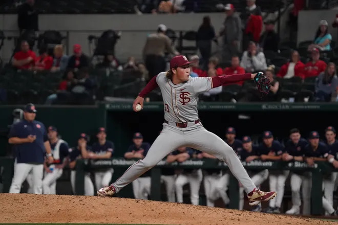 Feb 21, 2026; Arlington, TX, USA; Florida State Seminoles vs Auburn Tigers during the Amegy Bank College Baseball Series at Globe Life Field. Mandatory Credit: Raymond Carlin III-Imagn Images