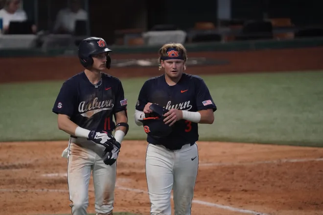 Feb 21, 2026; Arlington, TX, USA; Florida State Seminoles vs Auburn Tigers during the Amegy Bank College Baseball Series at Globe Life Field. Mandatory Credit: Raymond Carlin III-Imagn Images