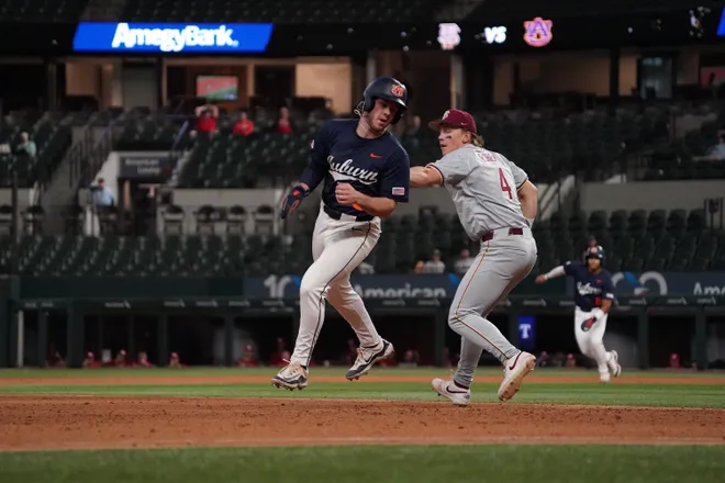 Feb 21, 2026; Arlington, TX, USA; Florida State Seminoles vs Auburn Tigers during the Amegy Bank College Baseball Series at Globe Life Field. Mandatory Credit: Raymond Carlin III-Imagn Images