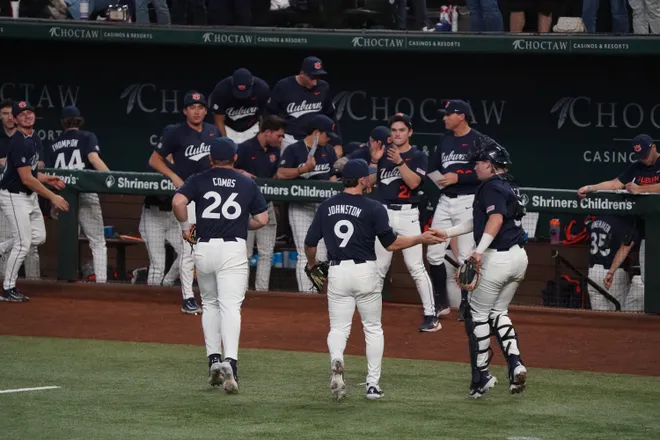 Feb 21, 2026; Arlington, TX, USA; Florida State Seminoles vs Auburn Tigers during the Amegy Bank College Baseball Series at Globe Life Field. Mandatory Credit: Raymond Carlin III-Imagn Images