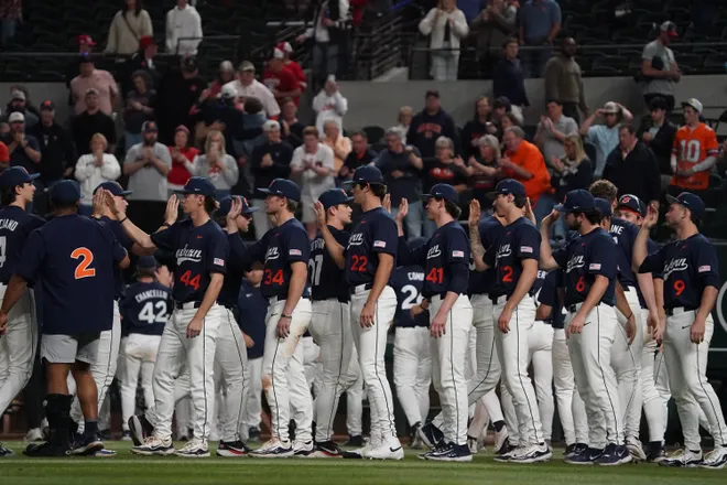 Feb 21, 2026; Arlington, TX, USA; Florida State Seminoles vs Auburn Tigers during the Amegy Bank College Baseball Series at Globe Life Field. Mandatory Credit: Raymond Carlin III-Imagn Images