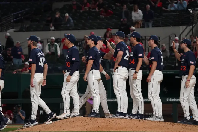 Feb 21, 2026; Arlington, TX, USA; Florida State Seminoles vs Auburn Tigers during the Amegy Bank College Baseball Series at Globe Life Field. Mandatory Credit: Raymond Carlin III-Imagn Images