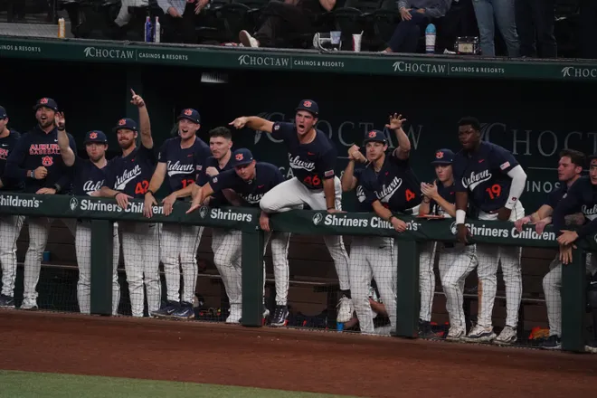 Feb 21, 2026; Arlington, TX, USA; Florida State Seminoles vs Auburn Tigers during the Amegy Bank College Baseball Series at Globe Life Field. Mandatory Credit: Raymond Carlin III-Imagn Images