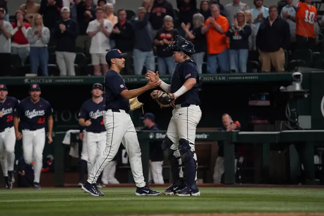 Feb 21, 2026; Arlington, TX, USA; Florida State Seminoles vs Auburn Tigers during the Amegy Bank College Baseball Series at Globe Life Field. Mandatory Credit: Raymond Carlin III-Imagn Images