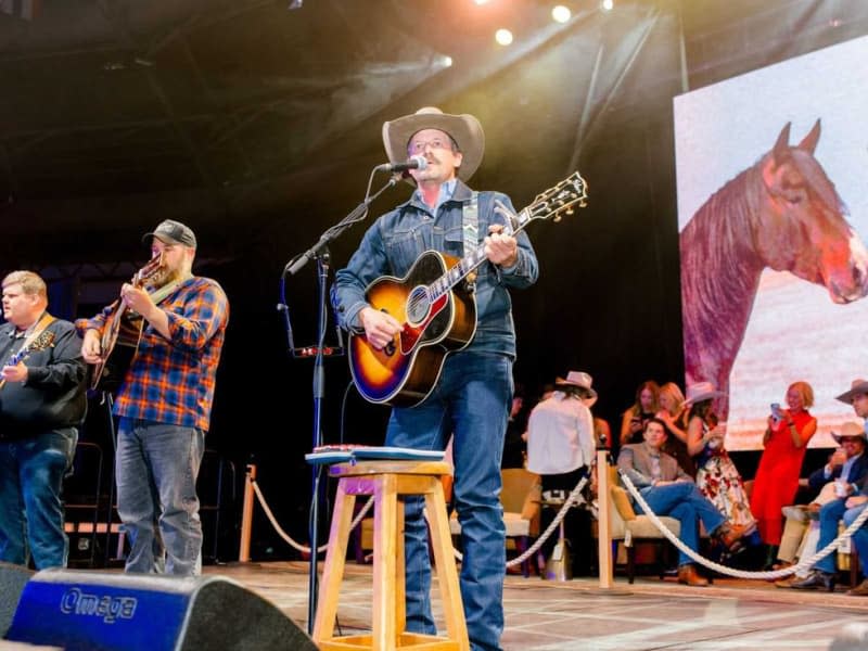 Grand Entry Gala 2026 | Photo by Canon Elizabeth Photography