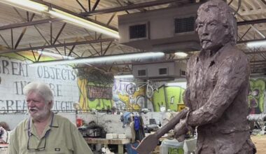 Guy Clark memorial statue taking shape in Rockport