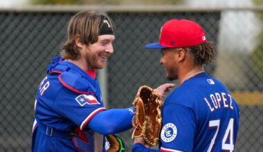 Rangers’ waiver claim catcher makes big impact at camp with ‘Austin Hedges personality’