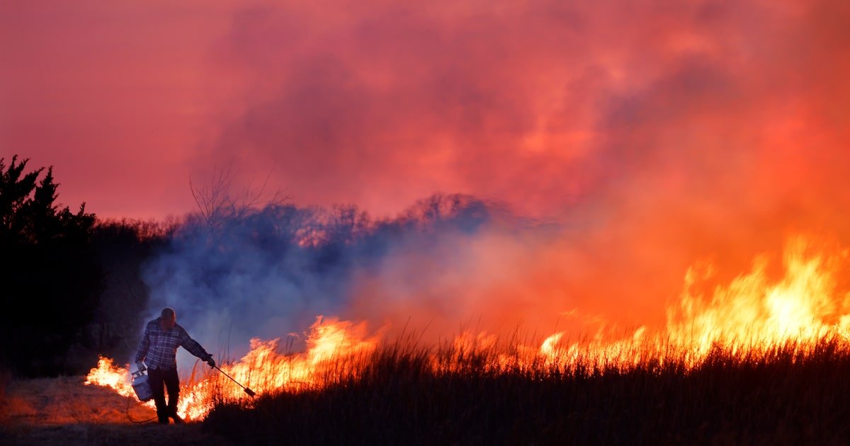 Wildfire threat continues Wednesday for Tarrant, Denton and counties to the west