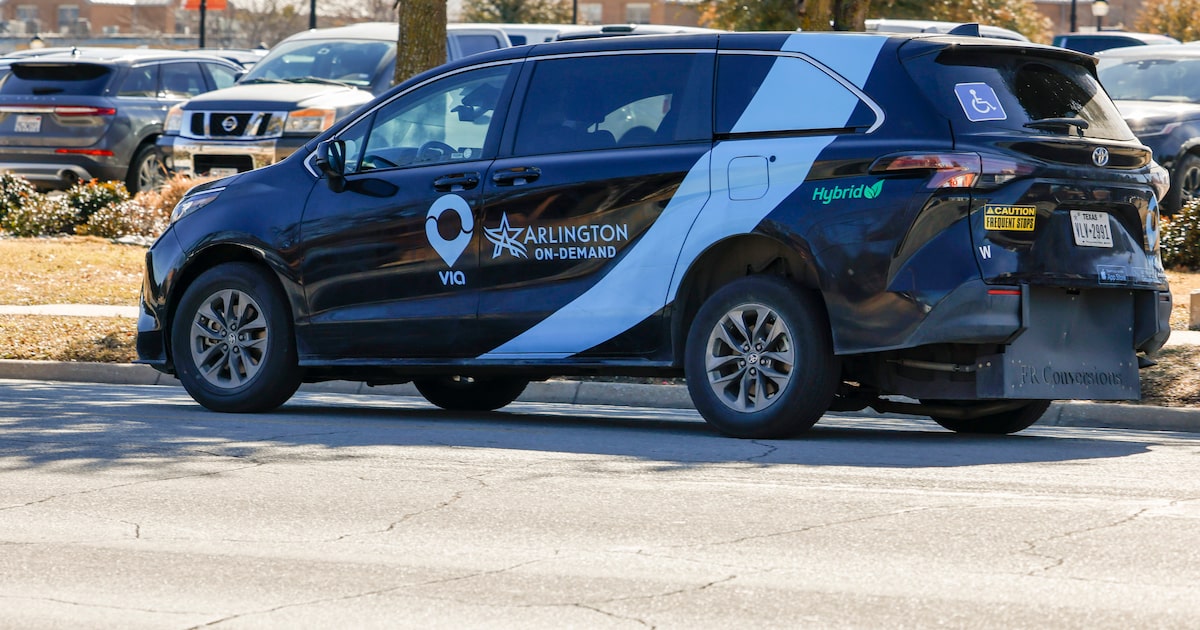 Arlington, largest city without mass transit, floats transportation authority membership