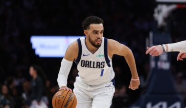 Dallas Mavericks waive recently-acquired veteran Tyus Jones