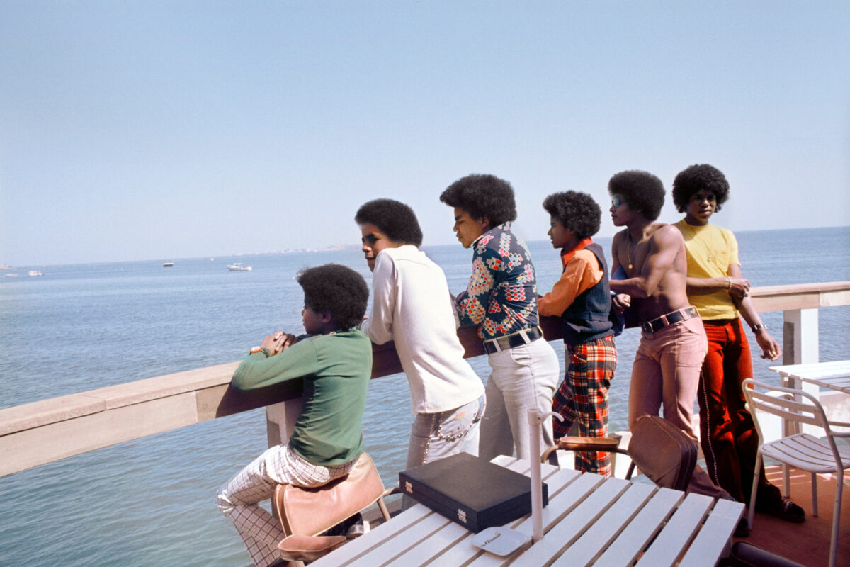 Kwame Brathwaite, "Jacksons on Boat from Gorée Island," 1974. Inkjet print. (Courtesy of the Kwame Brathwaite Archive)