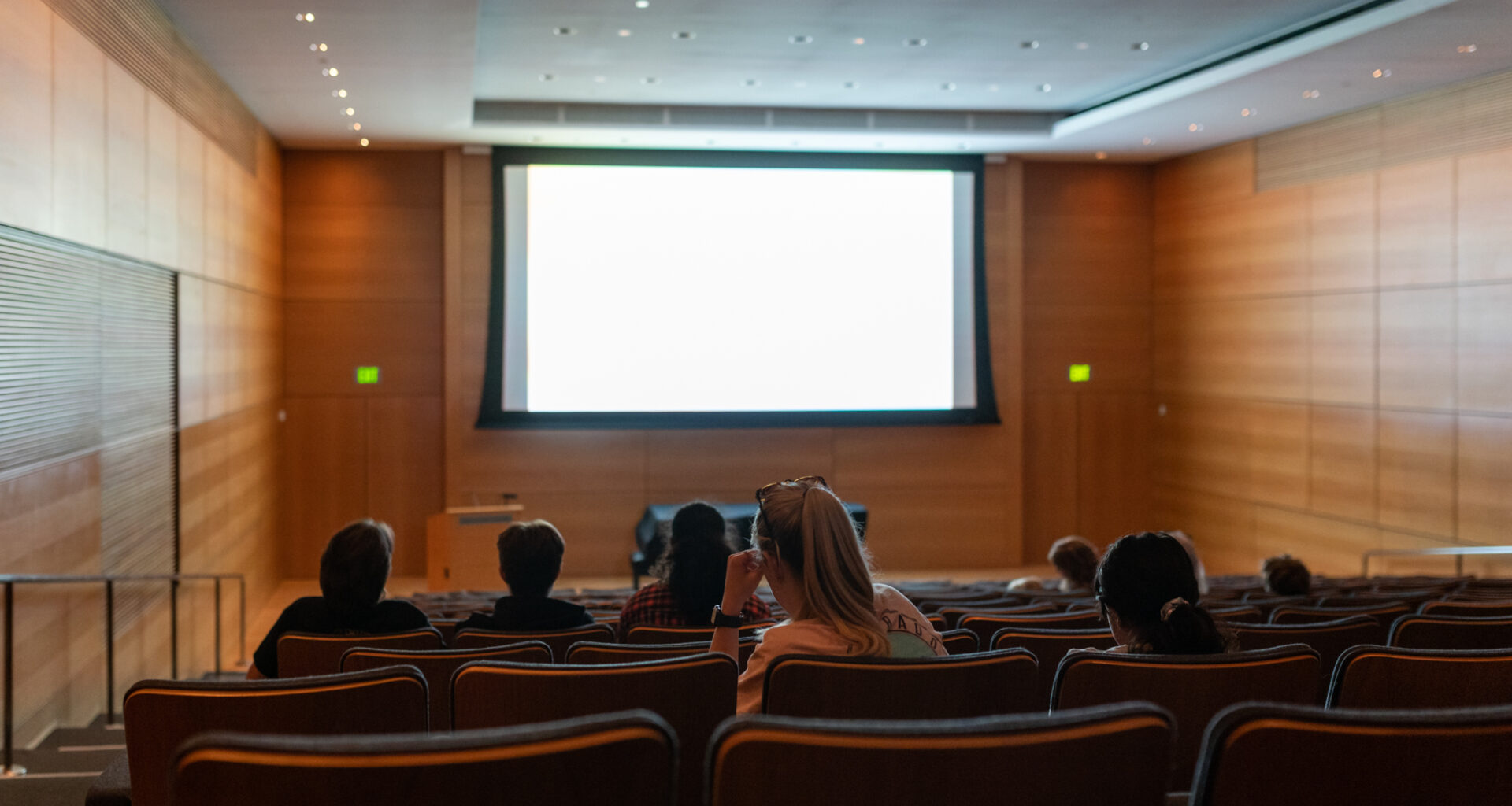 Hollywood glamour hits Cowtown: The Reel House Foundation hosts "Awards Night at The Modern"