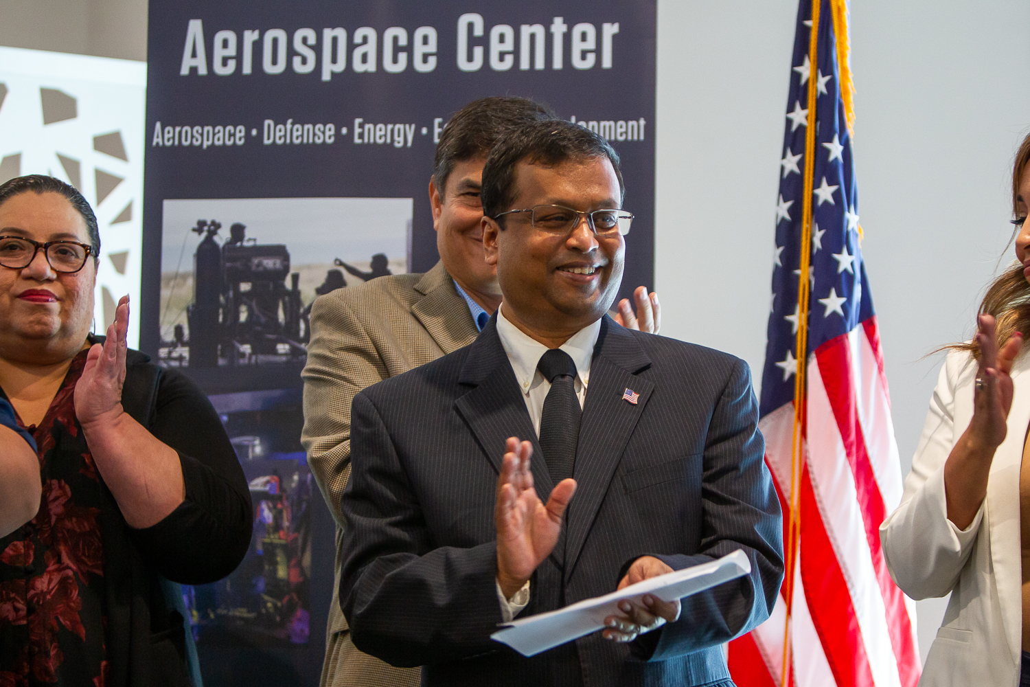 A timeline of how El Paso won 2 major grants, then struggled to save them