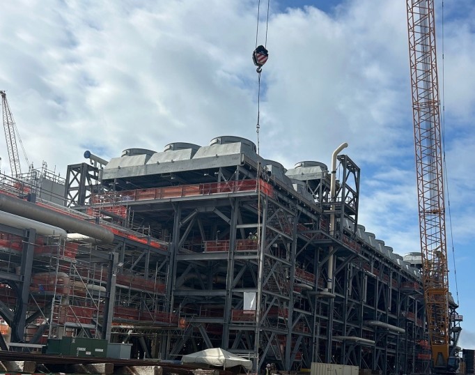 Cheniere nears launch of fifth Corpus Christi expansion train