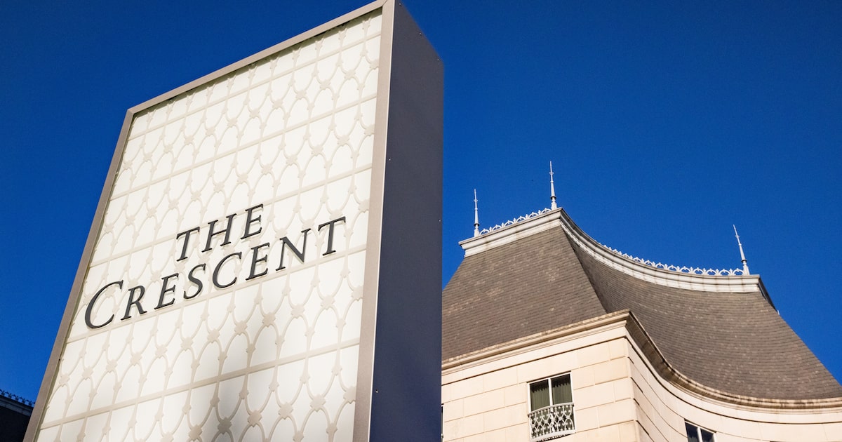 Uptown landmark Crescent secures $596 million refinance. Here’s why