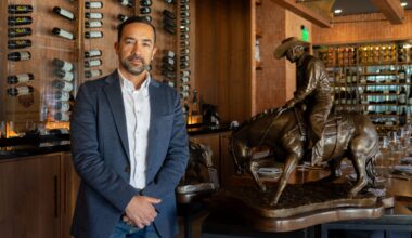 Horse bronzes transform Don Artemio restaurant into mini gallery