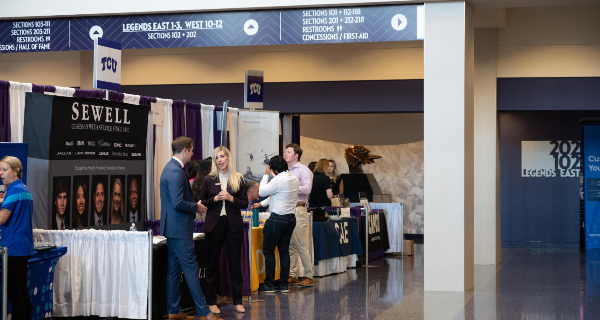 TCU career center to host all-majors career expo this afternoon – TCU 360