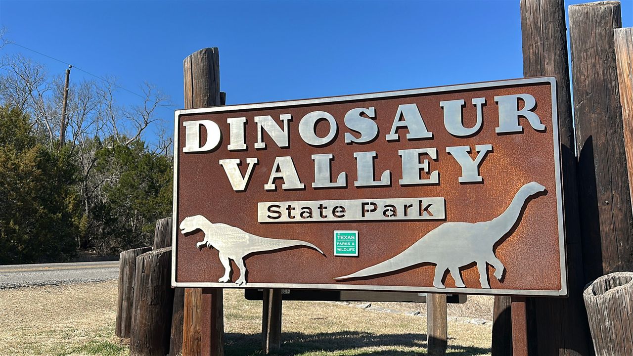 Dinosaur Valley State Park attracts more than 200,000 visitors a year. (Spectrum News 1/Michael Lozano)