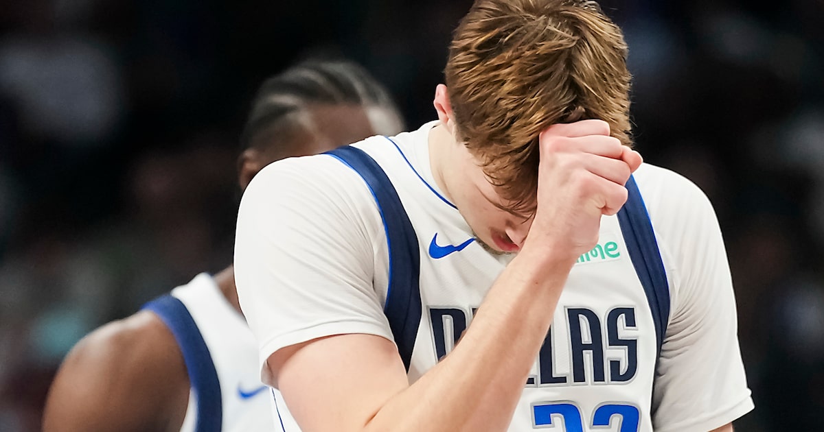 See photos as Mavs drop sixth straight game despite rookie's stellar effort